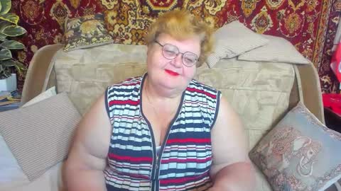 Snapshot of _big_beautiful_love_ chatting on 4, 10, 2025 Louise  ONLY IN PVT  Masturbation with dildo and cum  Naked  Show and play with pussy  Blow job  Hand job  ONLY IN PVT  online show from 4, 10, 2025