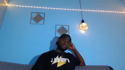 Snapshot of _black_stallion chatting on 24, 2, 2026 Andrew online show from 24, 2, 2026