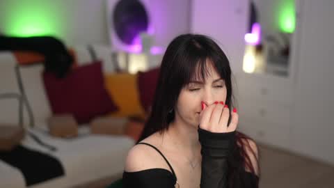 Lili online show from 11, 10, 2025