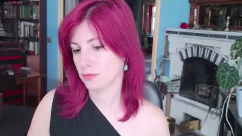 Laura online show from 10, 7, 2026