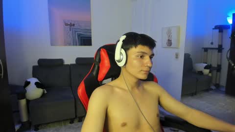 B L A K E online show from 28, 12, 2024