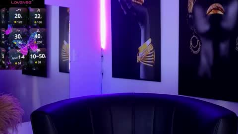 Brenna online show from 30, 11, 2025