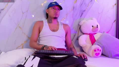 Snapshot of _cannabitch chatting on 25, 5, 2026 Shatta Sara online show from 25, 5, 2026