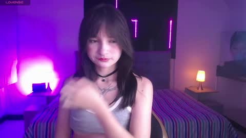 _charlotte_collins_ online show from 26, 3, 2026