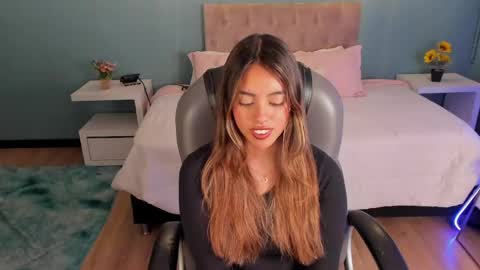 Charlote online show from 17, 4, 2026