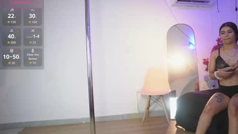 _charlotte_queen_ online show from 17, 4, 2026