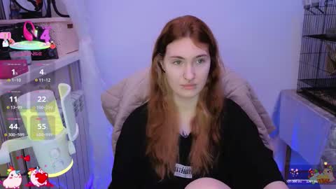 Alisa NO NUDE online show from 23, 11, 2025