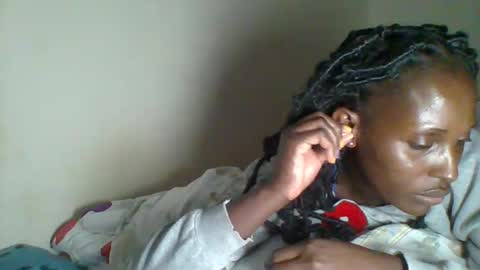 Snapshot of _clara01 chatting on 6, 3, 2025 clara online show from 6, 3, 2025