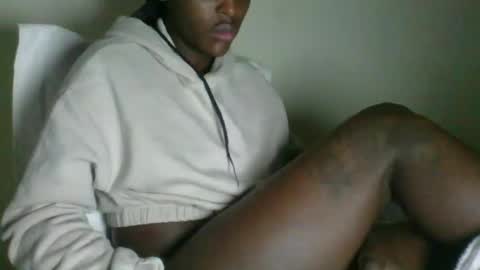 Snapshot of _clara01 chatting on 12, 11, 2025 clara online show from 12, 11, 2025