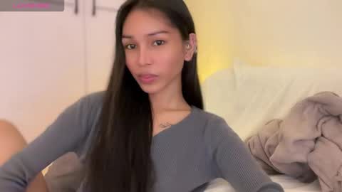 Snapshot of _cumonu69_ chatting on 18, 11, 2025 Tiko online show from 18, 11, 2025