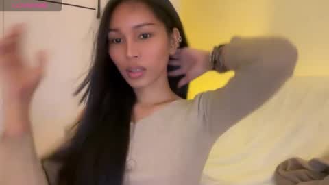 Snapshot of _cumonu69_ chatting on 28, 11, 2025 Tiko online show from 28, 11, 2025