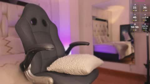     online show from 5, 11, 2025