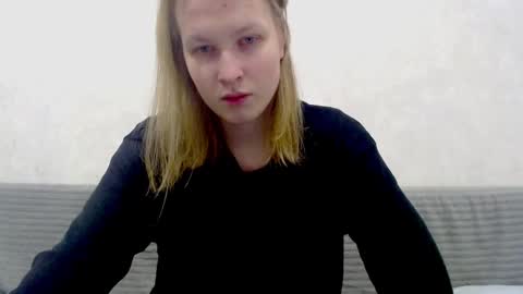 Snapshot of _dash_ chatting on 5, 1, 2025 Tony online show from 5, 1, 2025