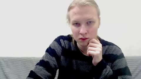 Snapshot of _dash_ chatting on 17, 2, 2025 Tony online show from 17, 2, 2025