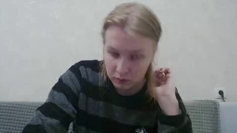 Snapshot of _dash_ chatting on 8, 11, 2025 Tony online show from 8, 11, 2025