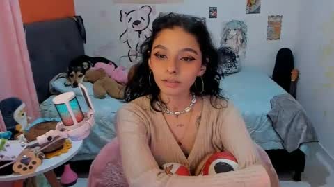 Snapshot of _dayanne_ chatting on 6, 10, 2025 Pao online show from 6, 10, 2025