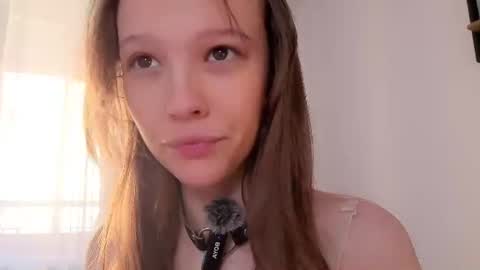 Snapshot of _demi_dee_ chatting on 11, 7, 2026 DemiDee online show from 11, 7, 2026