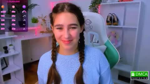 Lizzy  online show from 21, 11, 2025