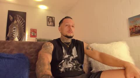 Snapshot of _emilio_escobar chatting on 3, 2, 2026 Emilio online show from 3, 2, 2026