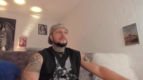 Snapshot of _emilio_escobar chatting on 20, 2, 2026 Emilio online show from 20, 2, 2026