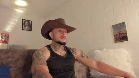 Snapshot of _emilio_escobar chatting on 2, 3, 2026 Emilio online show from 2, 3, 2026