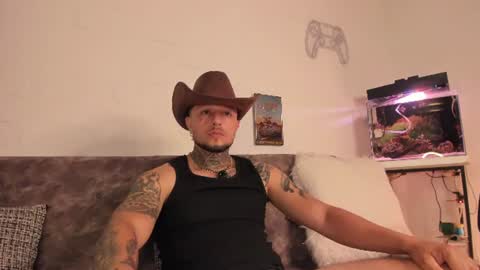 Snapshot of _emilio_escobar chatting on 12, 7, 2026 Emilio online show from 12, 7, 2026