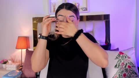 Isabella online show from 20, 12, 2025