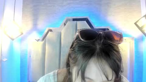 Emily  online show from 22, 9, 2025