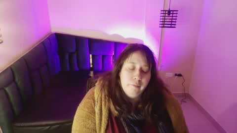 Emily  online show from 13, 11, 2025