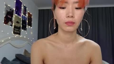 Snapshot of _eve____ chatting on 25, 1, 2025 EveEva online show from 25, 1, 2025