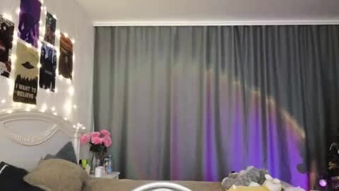 Snapshot of _eve____ chatting on 15, 2, 2025 EveEva online show from 15, 2, 2025