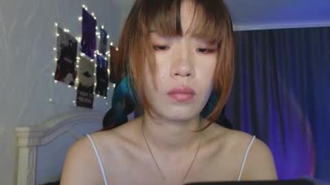 Snapshot of _eve____ chatting on 24, 9, 2025 EveEva online show from 24, 9, 2025