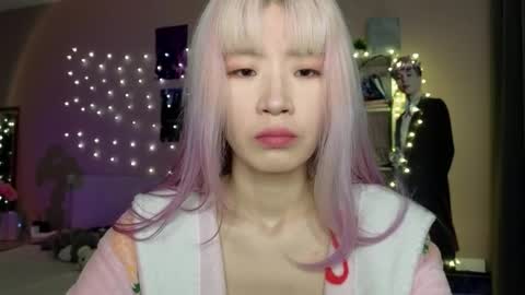 EveEva online show from 1, 2, 2026