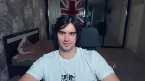 Snapshot of _fatrabbit chatting on 7, 11, 2025 Keanu online show from 7, 11, 2025