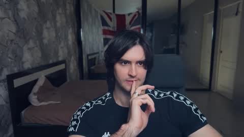 Snapshot of _fatrabbit chatting on 11, 11, 2025 Keanu online show from 11, 11, 2025