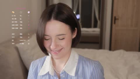 Snapshot of _female_essence_ chatting on 27, 2, 2026 Essie online show from 27, 2, 2026