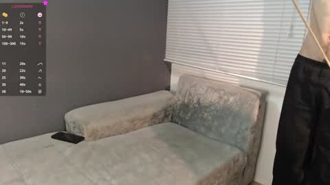 Snapshot of _funny_room_ chatting on 5, 2, 2025 Laura Juan online show from 5, 2, 2025