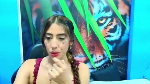 _gold_strawberry_ online show from 2, 7, 2026