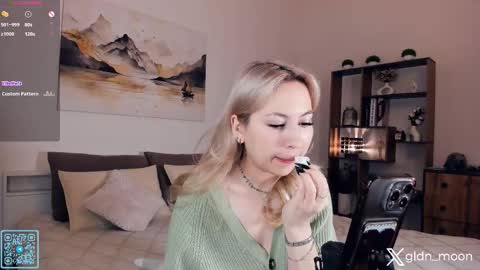 Rina online show from 25, 10, 2025