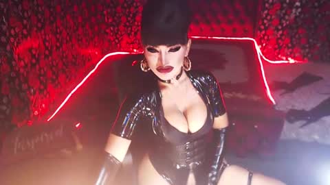 Snapshot of _hailyourqueenx chatting on 23, 12, 2024 GoDDess  Chloe online show from 23, 12, 2024