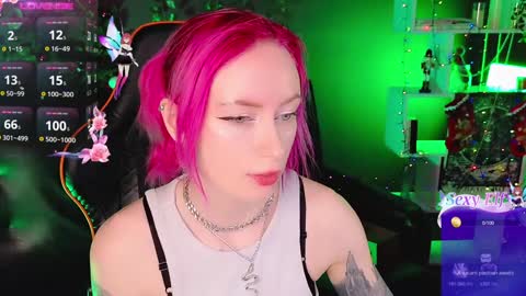 Snapshot of _helencarter chatting on 6, 1, 2025 Helen Carter 3 Next stream 2330 MSC online show from 6, 1, 2025