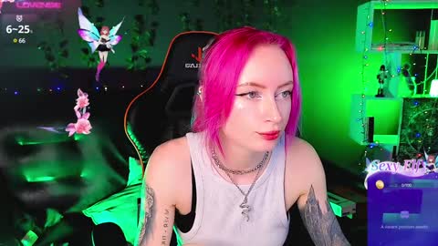 Snapshot of _helencarter chatting on 11, 1, 2025 Helen Carter 3 Next stream 2330 MSC online show from 11, 1, 2025