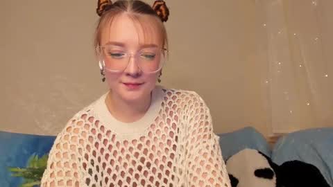 _hey_scarlett_ online show from 22, 1, 2025