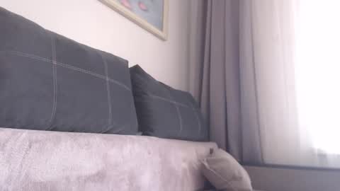 Snapshot of _hidden_frommymoom_ chatting on 20, 3, 2026 Criss4u online show from 20, 3, 2026