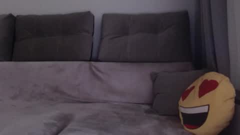 Snapshot of _hidden_frommymoom_ chatting on 2, 4, 2026 Criss4u online show from 2, 4, 2026