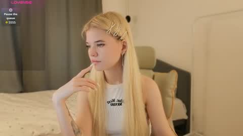 Snapshot of _honnyland chatting on 17, 7, 2026 Alisha online show from 17, 7, 2026