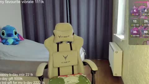 _hot_mia_1 online show from 9, 2, 2025