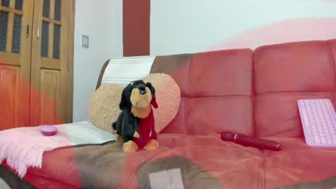 _hottie__ online show from 2, 7, 2026