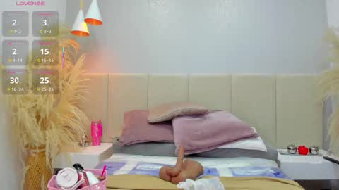 Darlis  online show from 23, 11, 2025