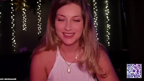 Snapshot of _hypnotic_gaze_ chatting on 7, 3, 2025 Nessy  online show from 7, 3, 2025